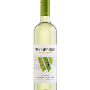 Woodbridge By Robert Mondavi Sauvignon Blanc 750 mL